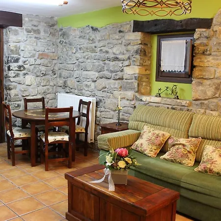 Rodiles Rural Apartment Selorio